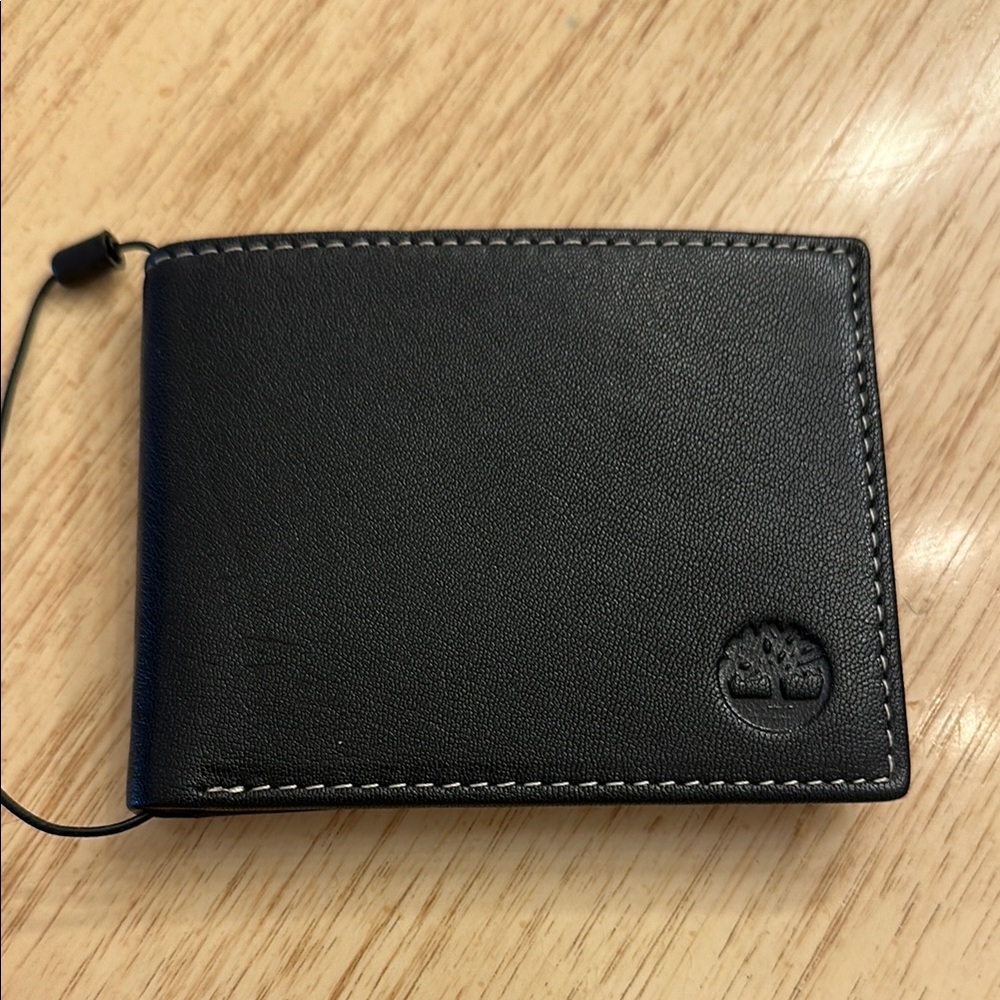 Timberland Black Leather bifold wallet